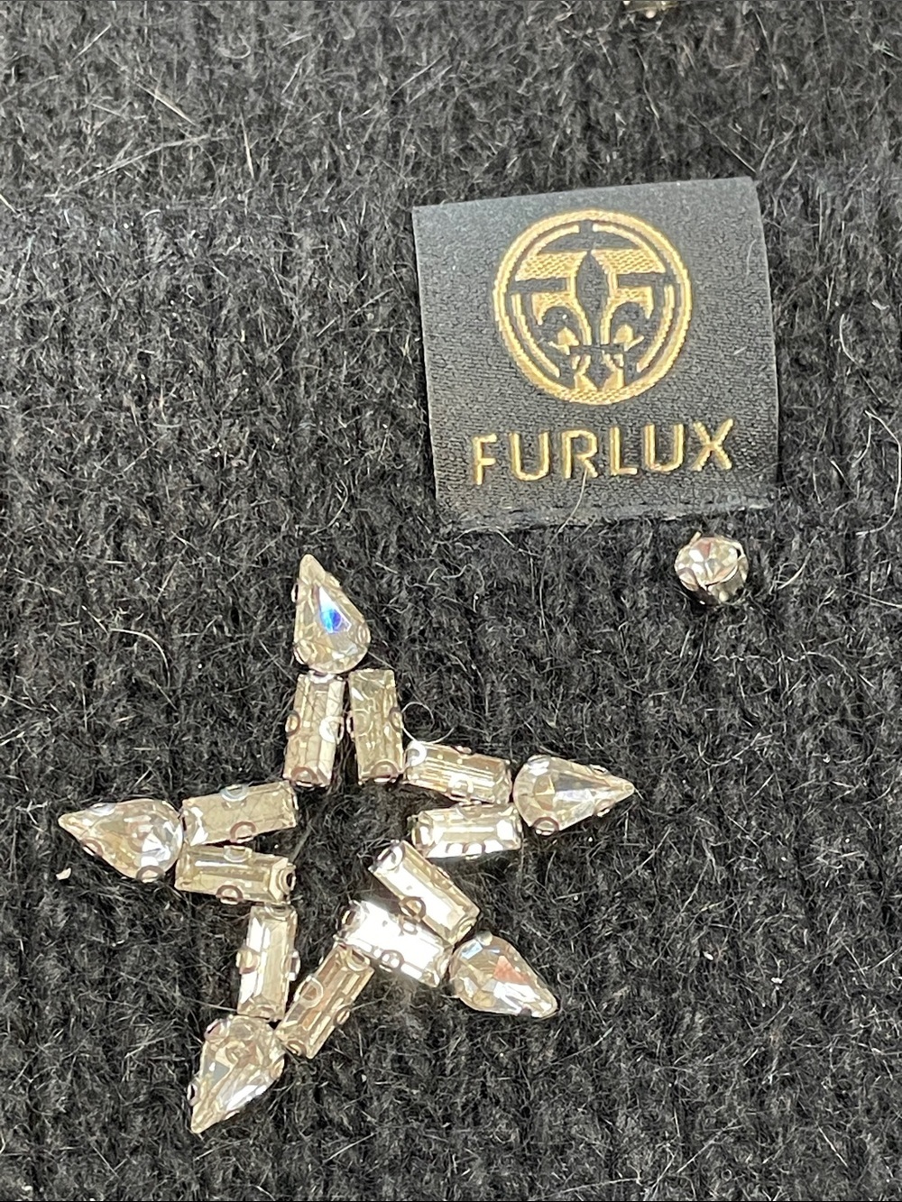 NWT Furlux C2391 Black Crystal Star Angora Nylon Knit Beanie Ski Hat - Picture 3 of 9